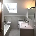 Haus Hochland - Grosszuegige Alpenwohnung Im Dachgeschoss 公寓