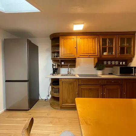 Großzügige Alpenwohnung Im Dachgeschoss Apartment *