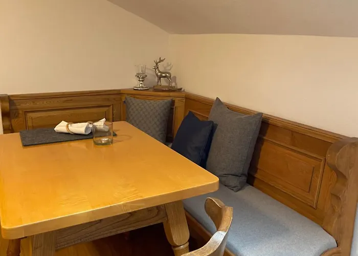 Großzügige Alpenwohnung Im Dachgeschoss Apartment