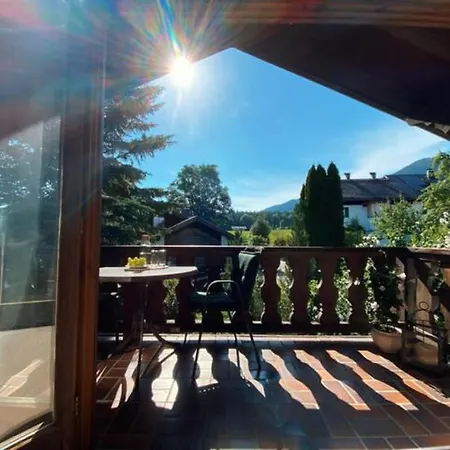 Haus Hochland - Grosszuegige Alpenwohnung Im Dachgeschoss باد كوهلغرب