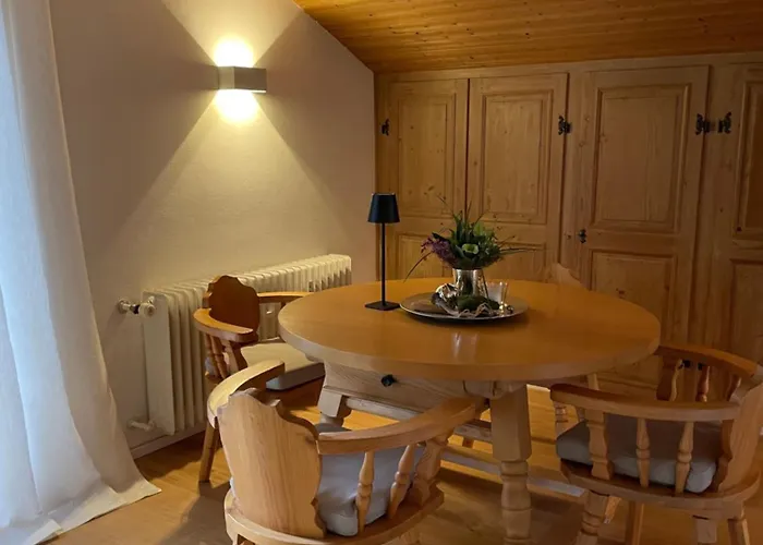 Haus Hochland - Grosszuegige Alpenwohnung Im Dachgeschoss
