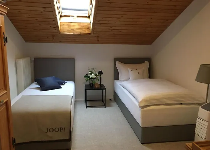 Haus Hochland - Grosszuegige Alpenwohnung Im Dachgeschoss Lägenhet Bad Kohlgrub